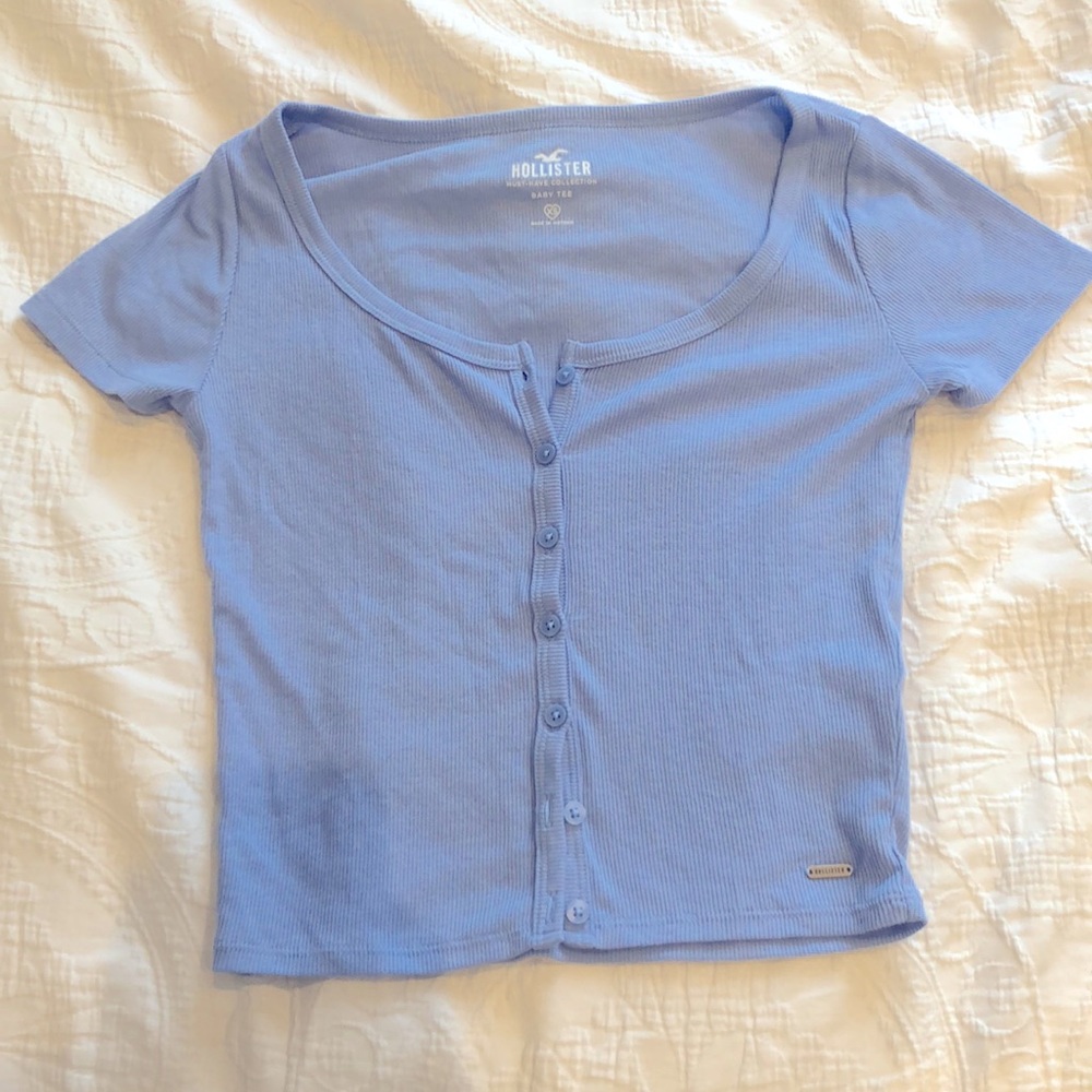 Hollister button up crop top | baby tee
